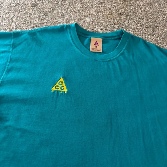 Nike ACG Teal Blue Yellow Embroidered Triangle Logo Short Sleeve Mens T-Shirt XL - Picture 6 of 6
